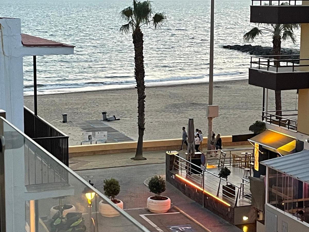 Vistas Al Mar A 10 Metros De La Playa De Regla Parking Gratis Chipiona Exterior foto